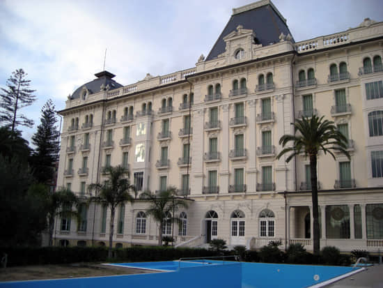 Hotel Savoy Sanremo IM – restauro serramenti in legno