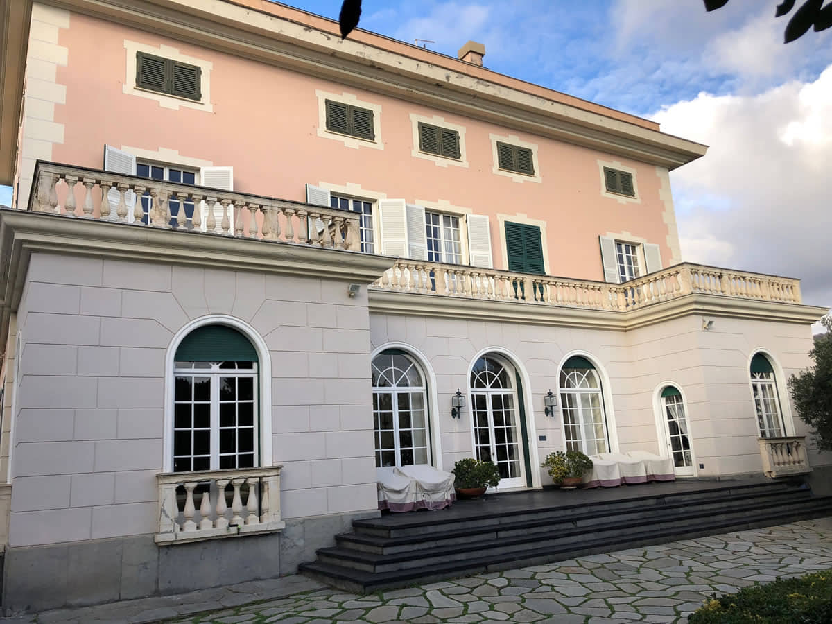 Villa privata GE Lavori in corso – lavori in corso – restauro serramenti in legno