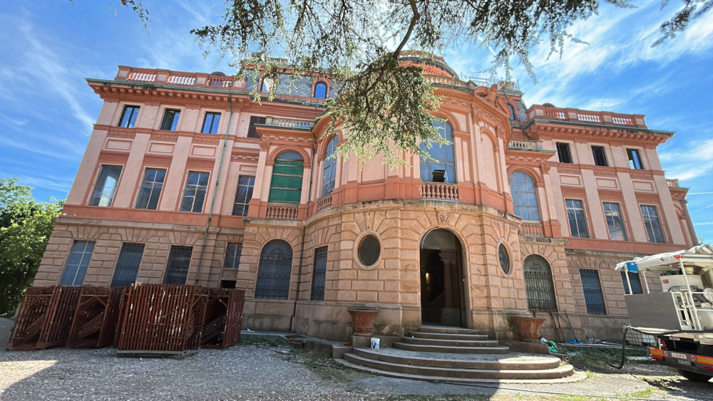 Palazzo Genova, Lavori in corso